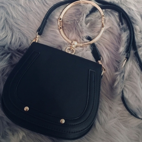 The It Bag Similar To Dakota NWOT - Picture 2 of 7